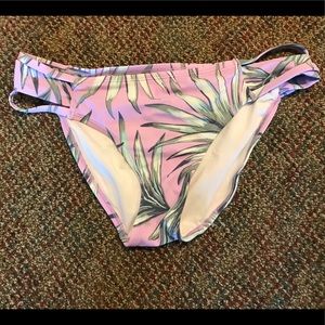 VS PINK Bikini Bottoms (Medium)